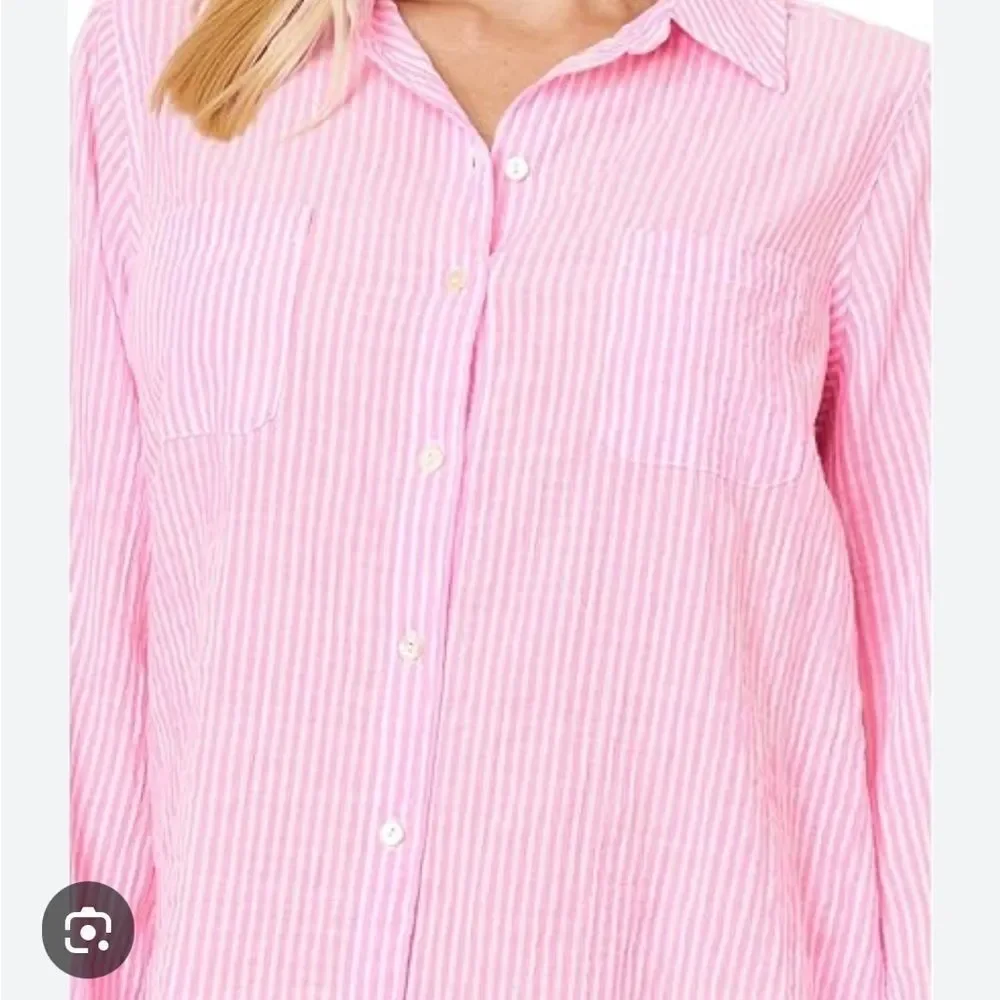 Lilly Pulitzer Sea View Button Down - Picture 4 of 7